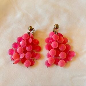 Vintage 1950’s Pink Lucite Articulated Circle Dangling Clip Earrings Rare